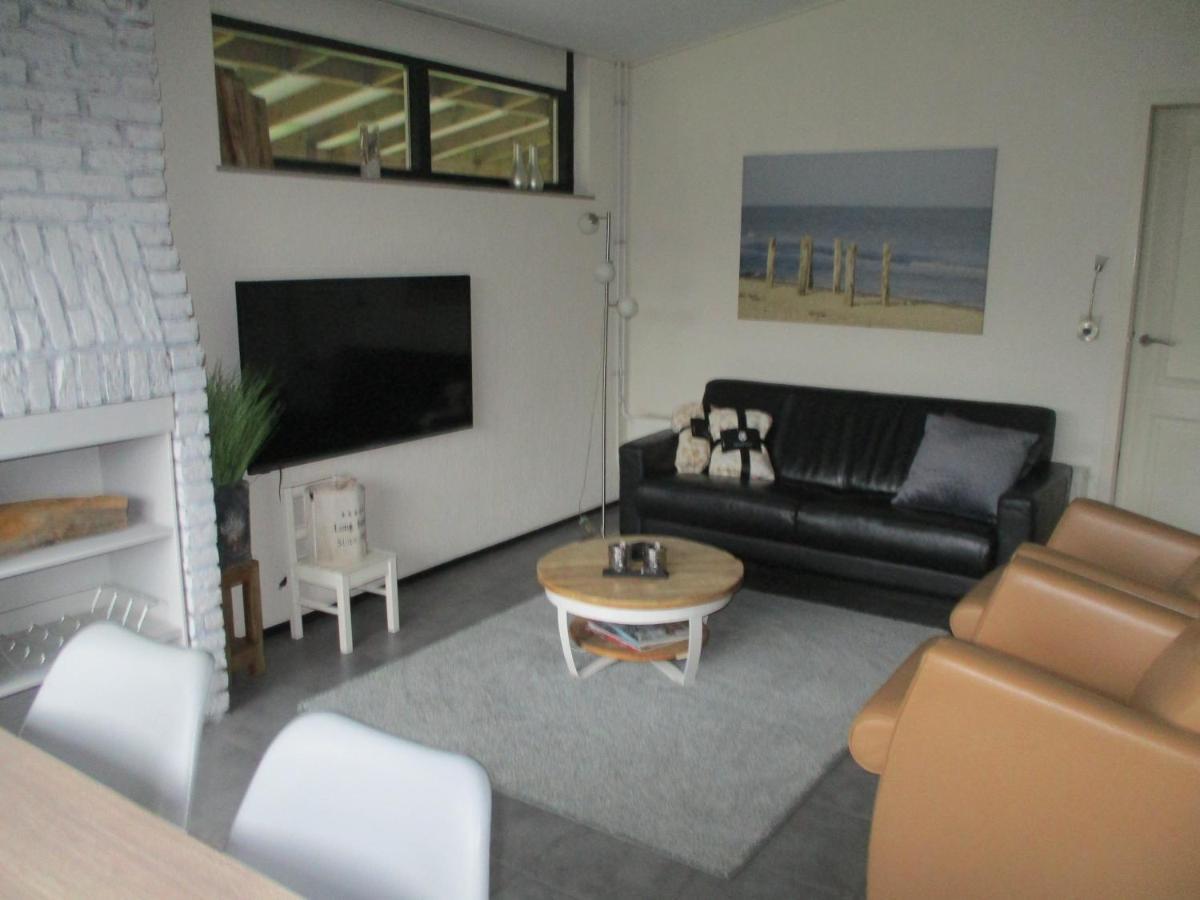 Comfortabel Vakantiehuis Aan Zee En Meer ! 캄퍼란트 외부 사진