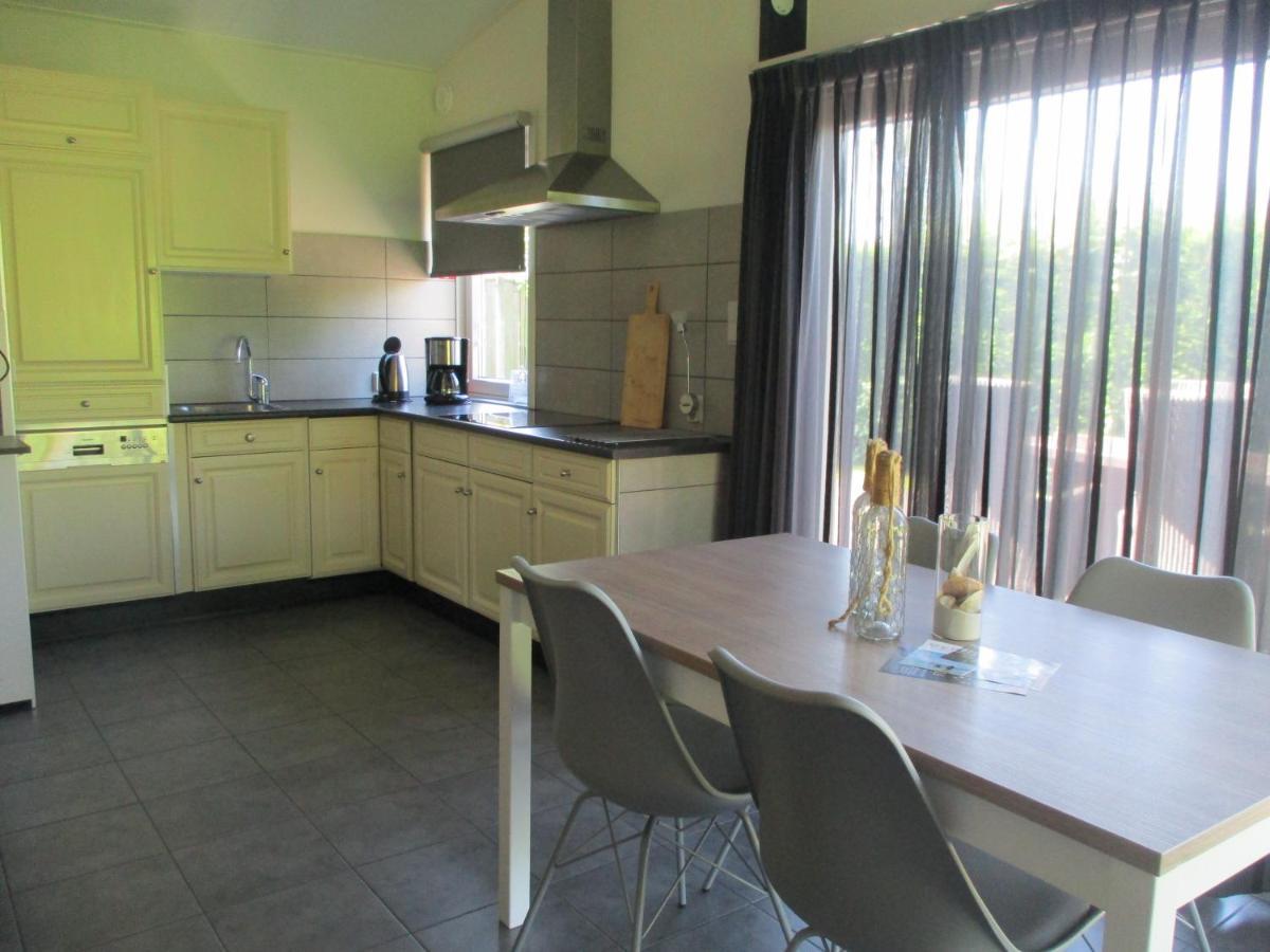 Comfortabel Vakantiehuis Aan Zee En Meer ! 캄퍼란트 외부 사진